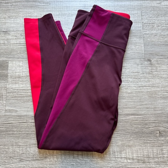 Athleta Burgundy and Red Colorblock Leggings size s - Picture 8 of 11